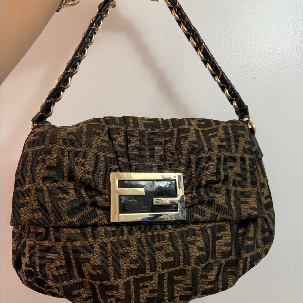 Fendi Monogram Brown Shoulder Bag - Picture 4 of 7